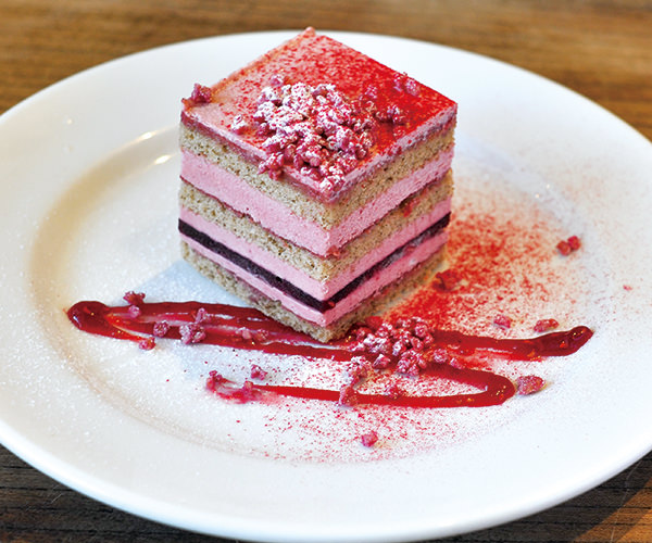 木苺とアールグレイのケーキ